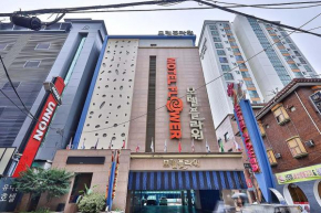Flower Hotel